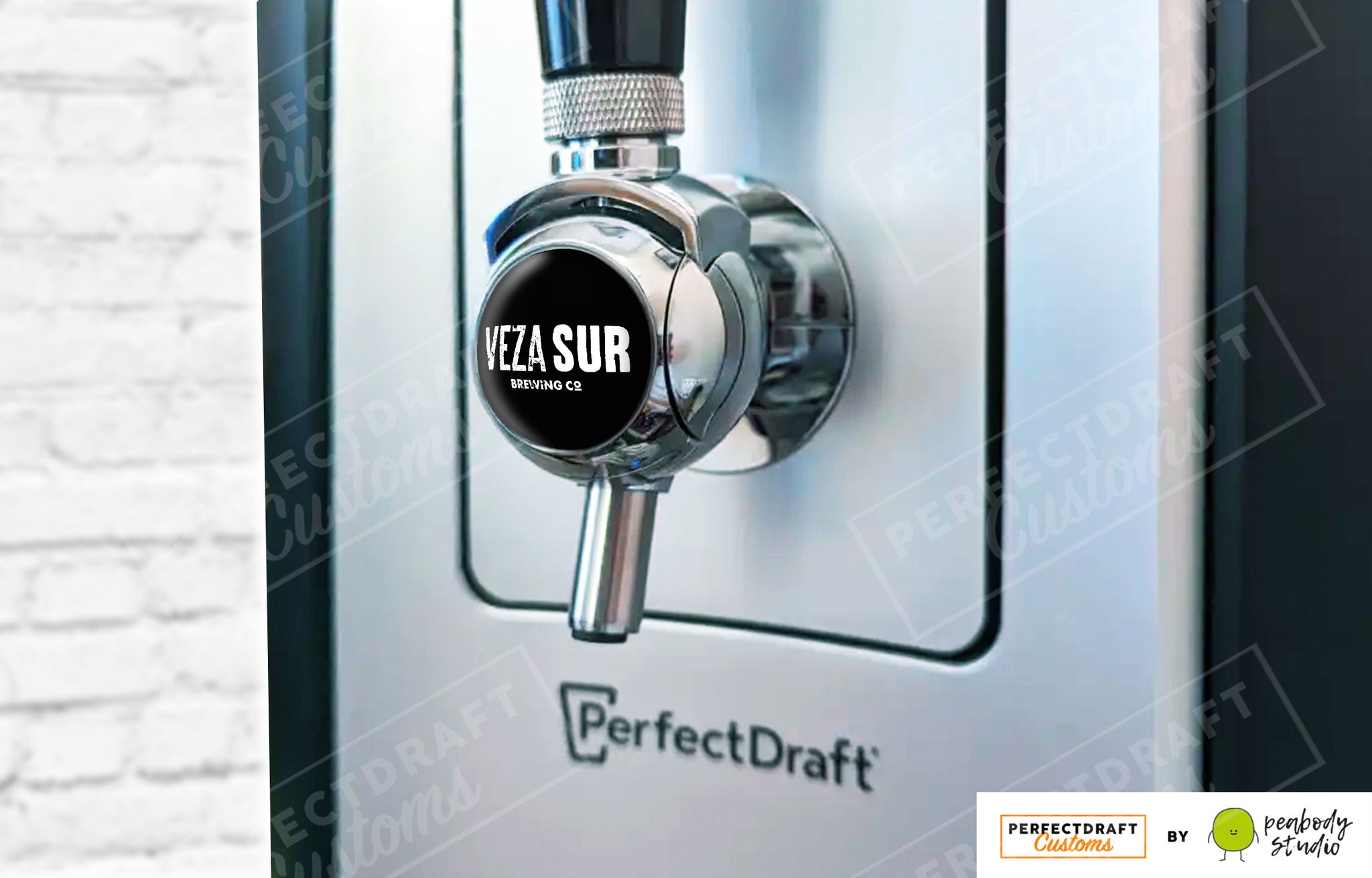 Veza Sur Logo (Black) Perfect Draft Pro Medallion