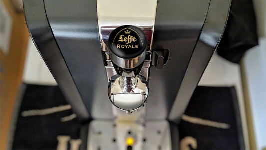 Leffe Royale Perfect Draft Medallion Magnet